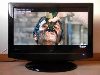 TV 32 pulgadas 3HDMI entrada PC 2 euroconectores