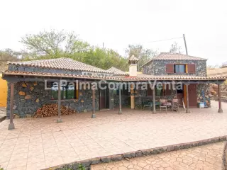 ID-431  Casa de campo totalmente amueblada al más puro estil