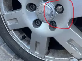 QUITAR EL ANTIRRROBO DE LA RUEDA