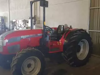 MCCORMICK F100 XL