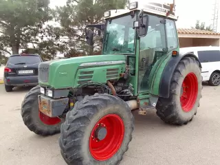 TRACTOR FENDT 209 S CON CABINA.