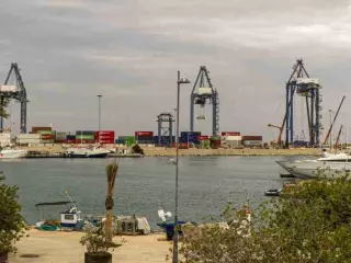 **VENTA CONTENEDORES MARÍTIMOS NUEVOS Y DE OCASIÓN**