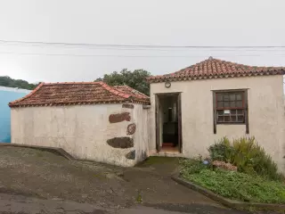ID-308 Casa Rural con  terreno para el cultivo, está ideal p