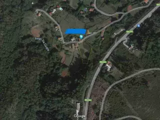 terreno edificable se puede dividir en 2 parcelas