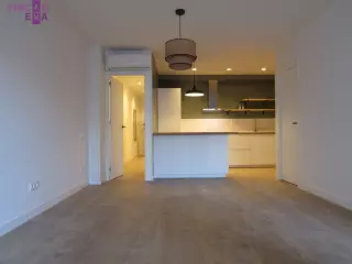 PISO RECIEN REFORMADO EN VENTA EN FORT PIENC FE1331