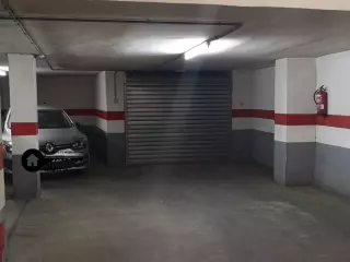 Garaje Independiente en Zona Centro de Albacete – Fácil Acceso y Seguridad