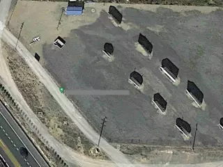 PARKING VEHÍCULOS INDUSTRIALES TODOS LOS TONELA.