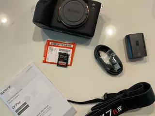 Sony Alpha a7R IV , Sony Alpha A7R III , Canon EOS R5, Canon EOS R5 Mark II, Canon EOS R3, Canon EOS R6 Mark II,  Nikon Z9,  Nikon Z8, Nikon Z 7II