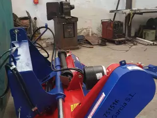 Desbrozadora de martillos para tractor SARMIENTO