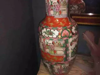 Jarrón de porcelana