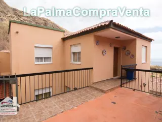ID-268   Duplex  en valle de la Luna , rodeado de todas las