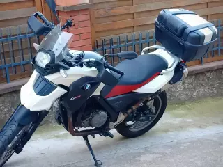 VENDO INCREÍBLE MOTO BMW G 650 GS