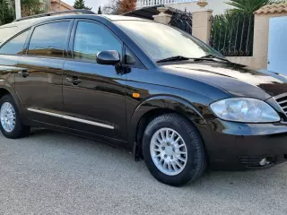 SsangYong Rodius en Perfecto Estado – Venta Directa