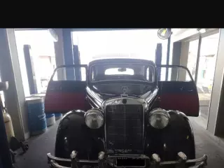 Mercedes Benz 170D