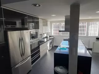 ALQUILER HABITACION PARA PERSONAS INDEPENDIENTES O PAREJAS