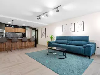 PISO  DE  3 HABITACIONES 2 BAÑOS 3N TORREVIEJA EN PUERTO DE TORREVIEJA (ALICANTE)