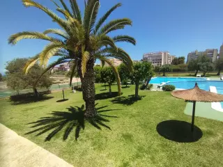 Precioso bungalow en Torrevieja (Pueblo Marino Torreblanca ) Alicante