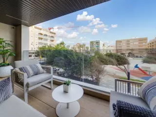 APARTAMENTO DE LUJO DE 3 HABITACIONES 3 BAÑOS EN PRIMERA LINEA DEL MAR EN LA MATA (TORREVIEJA)
