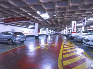 SE VENDE PLAZA DEL GARAJE EN CENTRO DE TORREVIJA ( PLAZA MIGUEL HERNÁNDEZ) EL TEATRO