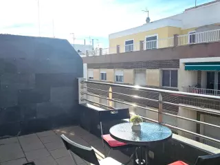 Amplio y moderno ático en pleno centro