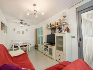 Apartamento con dos habitaciones y dos baños + garaje cerrado en La Mata