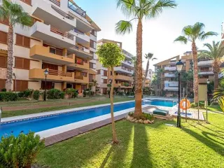 ATICO CON TRES TERRAZAS. GARAJE+TRASTERO. 2 DORM. 2 BAÑOS EN PUNTA PRIMA (ORIHUELA COSTA) ALICANTE