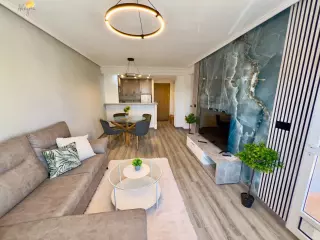 APARTAMENTO DE 2 DORM. EN TORREVIEJA (TORREBLANCA) ALICANTE CON TERRAZA Y PISCINA CERCA DEL MAR