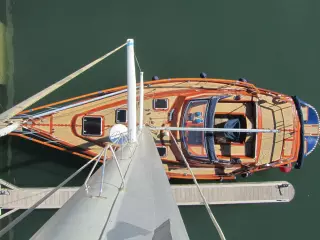 Puma 37 Sailing Yacht