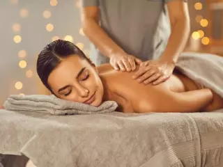Masajes relajantes a hombres y parejas