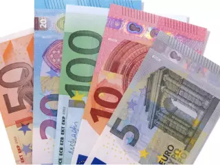 Financial Crédito: Financiamiento / Crédito / Préstamo