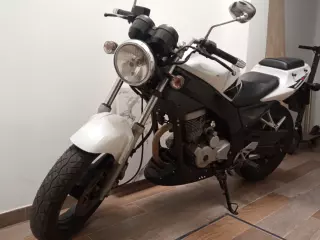 Daelim roadwin125