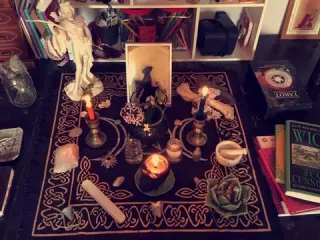 LECTURA PROFESIONAL DE TAROT