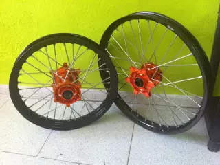 KIT LLANTAS KTM 85cc