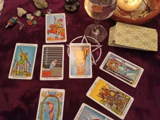 TAROTISTA Y VIDENTE