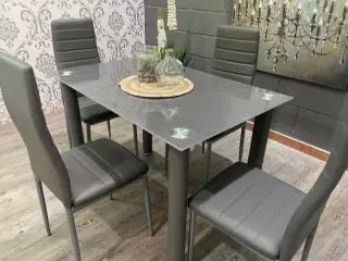 MESA + 4 Sillas