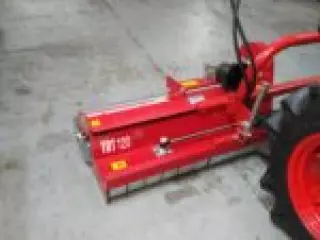 TRITURADORA  MORELLATO TRT 120 DESPLAZAMIENTO LATERAL