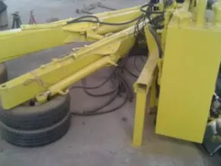 Desbrozadora de brazo para carretera – Heder – Ocasión