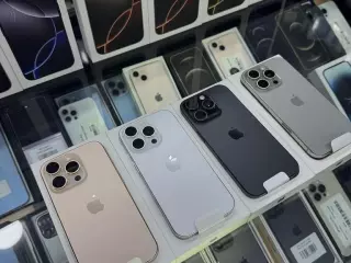 Apple iPhone 16 Pro, iPhone 16 Pro Max, iPhone 16, iPhone 15 Pro Max, Sony PS5 Pro