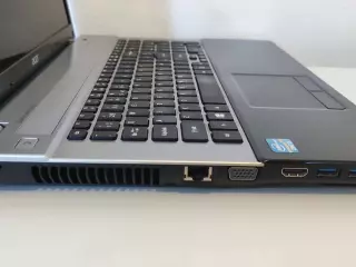 PORTÁTIL ACER DE 17 PULGADAS IDEAL COLE O TRABAJO