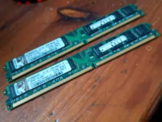 Memoria RAM Kingston KVR667D2N5/1G