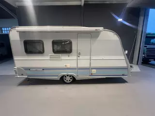 Caravana ACE Modelo 380 BT