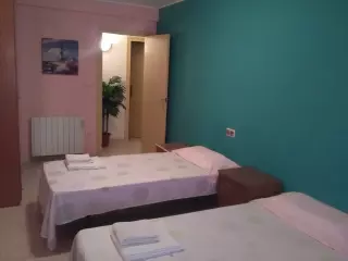 ALQUILAMOS PISOS PARA EMPRESAS,(ALCAÑIZ)