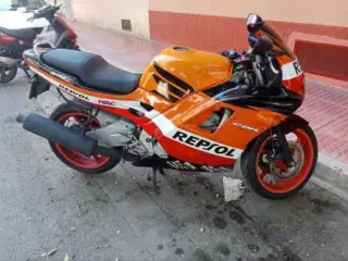 Honda CBR 600 f