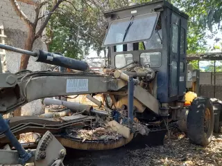 VENTA DE MOTOCONFORMADORA GALION T400A.  TODO LE FUNCIONA.