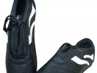 ZAPATILLA PIEL TATAMI BLANCO/NEGRO