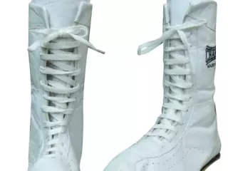 BOTA LEGEND BOXEO blanco/negro