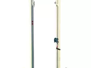 JUEGO POSTES VOLEIBOL TRASLADABLES DE ALUMINIO SECCION CUADRADA 80 X 80MM