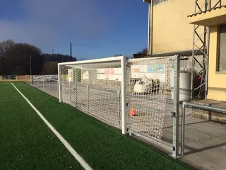 JUEGO PORTERIAS ALUMINIO FUTBOL 7  120X100 MM ABATIBLES CON ARQUILLOS GALVANIZADOS EN CALIENTE