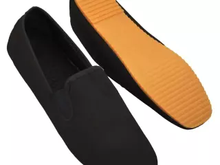 ZAPATILLAS KUNG FU NEGRO