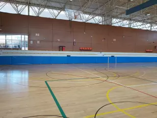 Protección de valla polideportivo